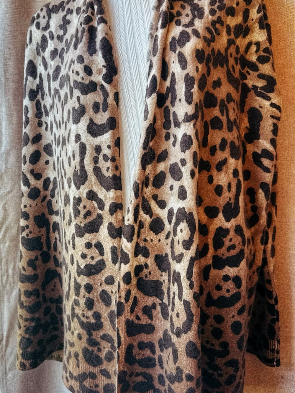 100% Cashmere • Magaschoni • Leopard Print Open Cardigan 🐆